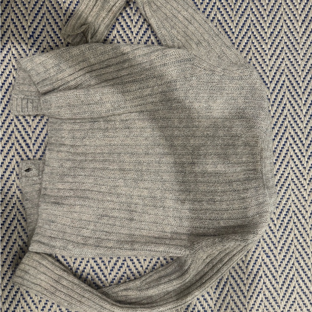 Mini Boden Sparkly Gray Ribbed Cardigan size 4-5 - Picture 2 of 2